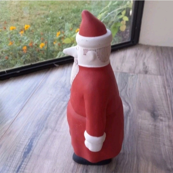 Handmade 11" Pottery Santa Claus Figurine - Picture 9 of 11